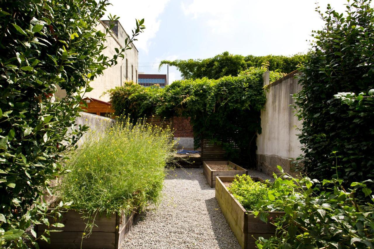 Boutique Rentals- Hidden Garden Porto'S Downtown Екстер'єр фото